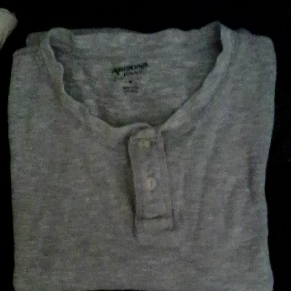 Arizona Jean Company Gray Long Sleeve Tee